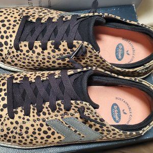 (Never Worn)Dr. Scholls Sweet Kicks Animal Print- Brand New!!